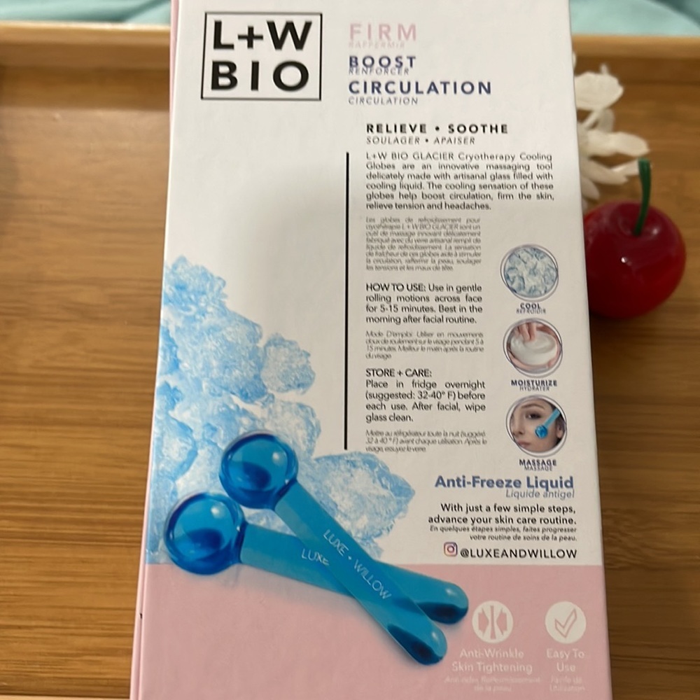 Luxe & Willow Glacier Cryo Cooling Globed - Picture 7 of 10